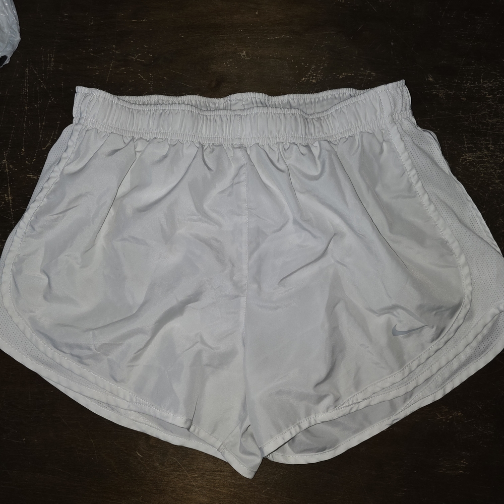 Nike Women's Light Gray Athletic Shorts